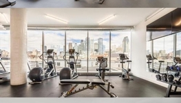 DT griffintown 超大豪华三个半 9.30起租 仅$1725