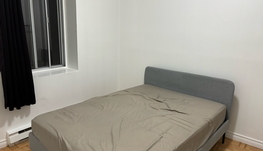 康大附近三个半9月现在可以入住租