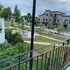 Laval 地铁旁大四半