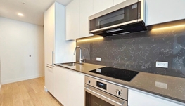 蒙特利尔市中心8、9、10 月份出租房源 ：