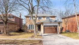 悟空REMAX双省地产【安省】Oakville3房独立屋出租，背靠公园，步行可达安大略湖！