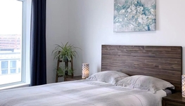 蒙特利尔 Griffintown | 运河边 2卧1卫 + 室内车位