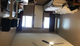 西北区Hawkwood独立房楼上一主卧室带家具带私人全厕和阳台出租