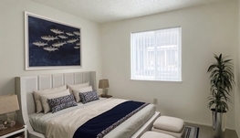 SPACIOUS 1 BED/ 1 BATH APARTMENT FOR RENT IN MIDTOWN TORONTO