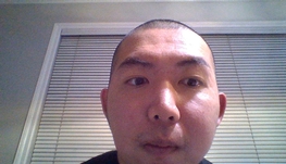 我非常寂寞抑郁，我一辈子没谈过恋爱，我非常想找个美女女朋友，我是个31岁的男生