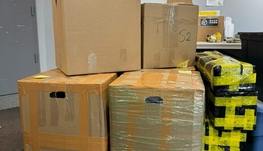 Downtown📦 顺丰到位集运 🇨🇳✈️🇨🇦  海运仅 ¥16/公斤！空运¥86/公斤！ 中国直发加拿大，空运3天到手，极速又安全！ ✅ 正规渠道 ✅ 支持行李、包裹、代购转运 ✅ 一件起寄，重量越多越省！  📮 咨询客服，马上下单，让回国行李/海淘转运更省心！网站www.蒙特利尔.top  微信：fundes 电话：集运  海淘集运  海外代购  转运  海外仓  国际快递  国际运输  国际物流  代收转运  邮寄回国  留学生行李寄送  跨境电商物流  顺丰集运  顺丰到位