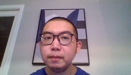 本人，丑男，31岁。我一辈子没谈过恋爱，我只想找个美女女朋友