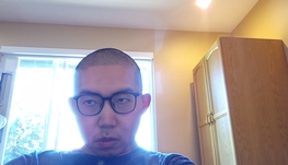 本人男，29岁，一辈子没谈过恋爱，我想找个非常非常漂亮的女朋友，我小时侯勉强及格，现在负分。
