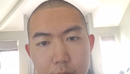 本人29岁，普男，从未谈过恋爱，我想找个美女女朋友，谢谢大家。
