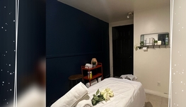 Massage8080 招聘女按摩师和前台
