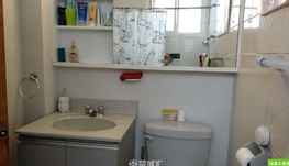 MONK地铁站走路两分钟内楼梯房间五六月短租