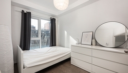 蒙特利尔市中心黄金地段小二房公寓 带全套家具