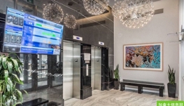 Peel 地铁站 麦大 康大 高档公寓 三个半 阳光明媚 1630$/月