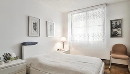 市中心唐人街有房转租四个半两个卧