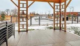 ★徐记房产★南岸Brossard L区大器的开放式公寓：2024年翻新，靠近市中心和REM