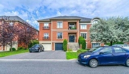 ★徐记房产★南岸Brossard L区双层3卧室公寓：靠近REM与Dix30，带2个停车位与公共泳池