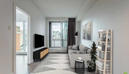 市中心近康大1190, Rue MacKay两卧两卫出租2100$/月