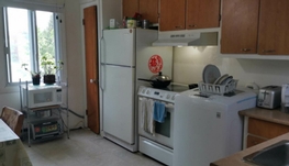 Monk地铁步行三分钟阳光安静房间短租