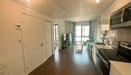 市中心包家电家具两室公寓出租，领包入住！