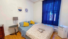 市中心康大地铁旁三个半一室一厅拎包入住