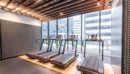 市中心双子塔Maestria Condo 出租