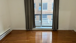 康大地铁口附近 四个半两房出租