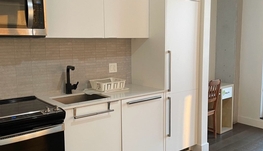 Saint Laurent一卧一浴Condo出租